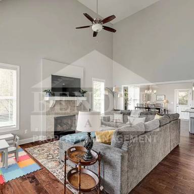Main picture of 5519 Little Gem Ln