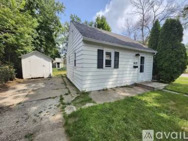 Main picture of 815 9th Ave SE