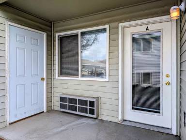 Main picture of 589 Eastmont Ave