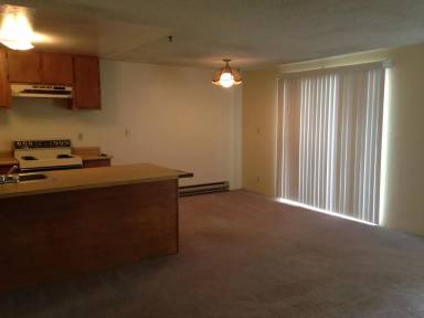 Main picture of 416 Peters St