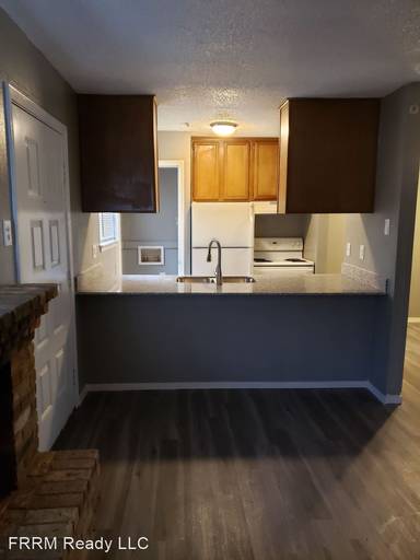 Main picture of 1810 N Garrett Ave