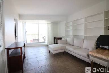 Main picture of 19 Winchester St Apartments