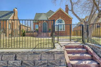 Main picture of 1468 Tennyson St