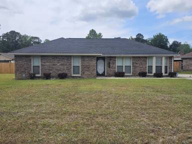 Main picture of 5727 Lexington Dr