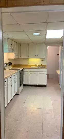 Main picture of 2912 Florence Ave