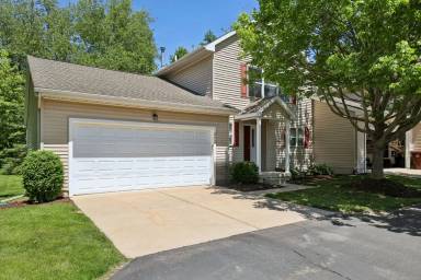 Main picture of 270 W Brunswick Dr