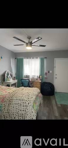 Main picture of 441 3rd St S