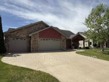 Main picture of 4363 Memorial Cir
