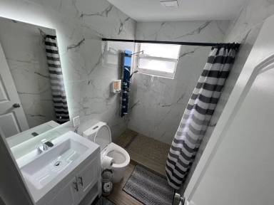 Main picture of 1937 Dewey St