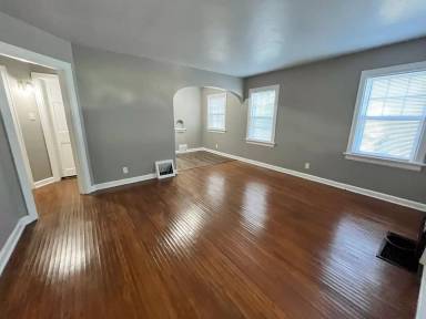 Main picture of 4040 Avondale Dr