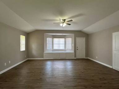 Main picture of 4029 Hurlwood Cir