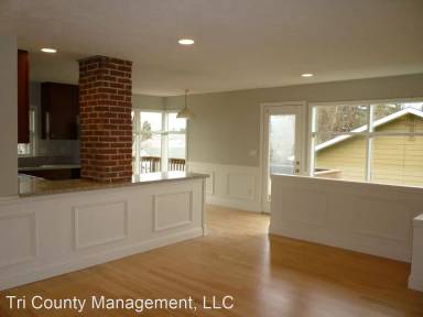 Main picture of 4625 SE 85th Ave