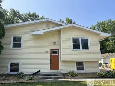 Main picture of 5580 NW 61st Pl