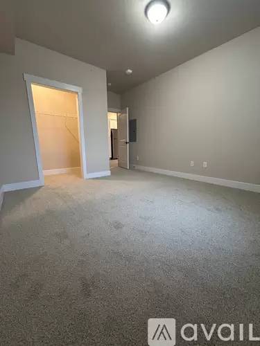 Main picture of Grant Creek Village Apartments