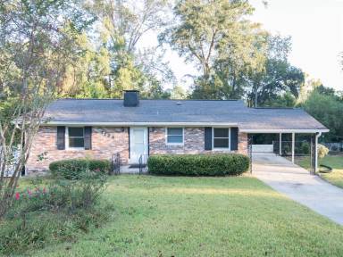 Main picture of 1724 Dora Ave