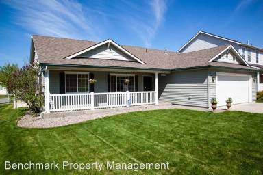 Main picture of 1349 N Willamette Dr