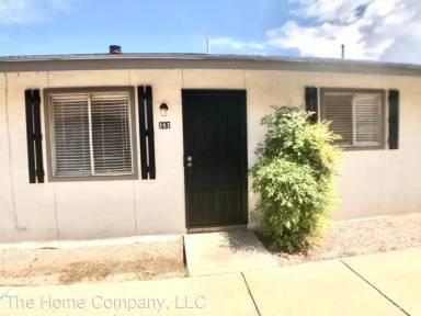 Main picture of 231 W Lee St