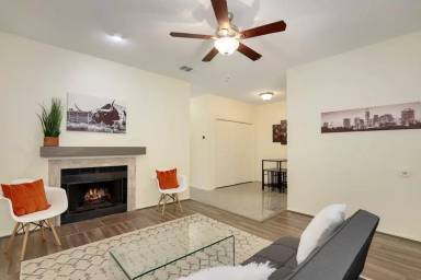 Main picture of 106 E 30th St