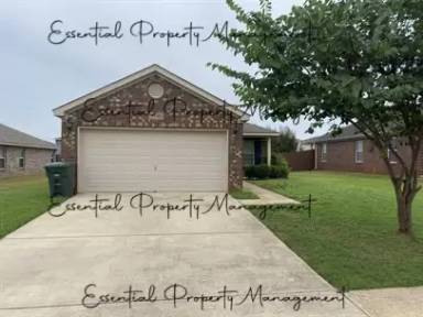 Main picture of 3528 Avalon Lake Dr