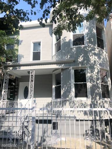 Main picture of 1294 Shakespeare Ave