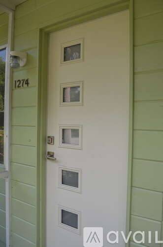 Main picture of 1274 36th St