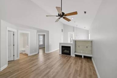 Main picture of 11355 Deer Ridge Ln