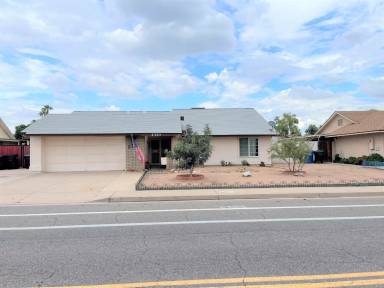 Main picture of 2310 E Inverness Ave