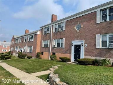 Main picture of 12 Standish Rd