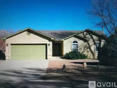 Main picture of 1260 Ash Ln