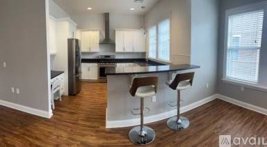 Main picture of 30 Whistler Ct