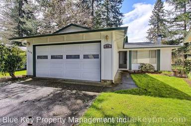 Main picture of 804 NE 130th Ct