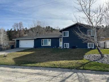 Main picture of 925 Krumheuer Dr