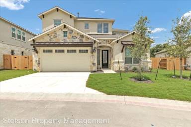 Main picture of Diamond Oaks