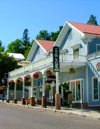 Main picture of 408 Broad St