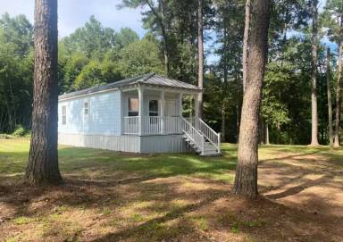 Main picture of 4001 Highway 44 E