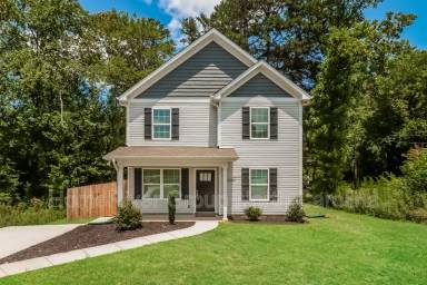 Main picture of 2587 33rd Ave NE