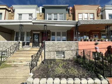 Main picture of 2836 Aramingo Ave