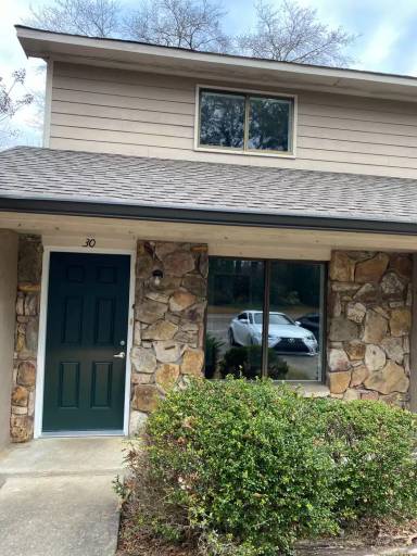 Main picture of 25 Adamson Dr