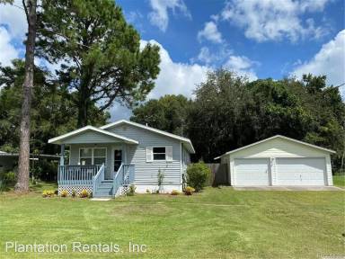 Main picture of 463 NE Crystal St
