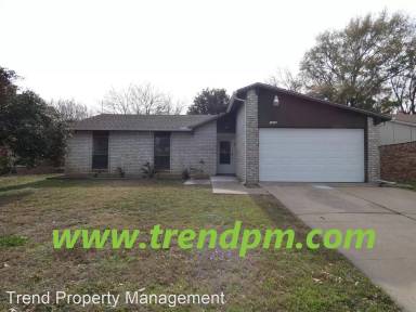 Main picture of 7436 Tunbridge Dr