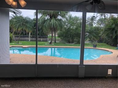 Main picture of 2912 NW 122nd Ave