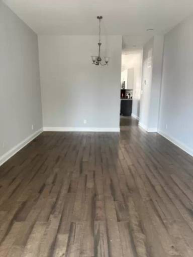 Main picture of 1300 N Broadway