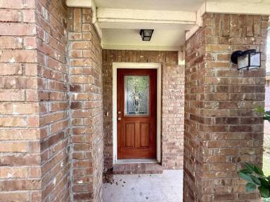 Main picture of 10420 Devin Ln