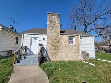 Main picture of 109 N Decker Ave