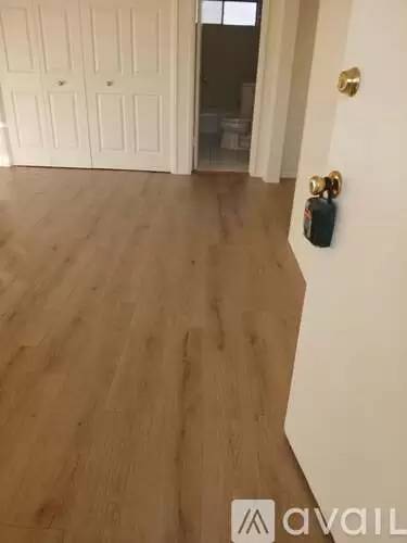 Main picture of 820 S Rosemead Blvd