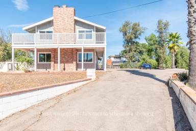 Main picture of 1205 La Cresta Blvd