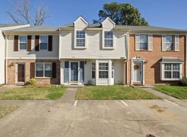Main picture of 544 Hollomon Dr