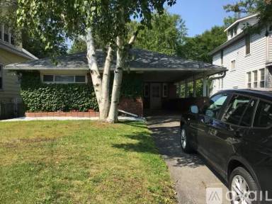 Main picture of 465 Ontario St