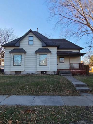 Main picture of 1102 Baltimore St