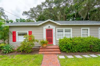 Main picture of 1010 Virginia Dr